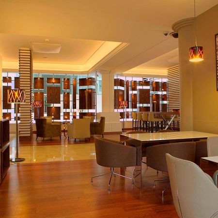 Ac Hotel By Marriott Ambassadeur Antibes - Juan Les Pins Bagian luar foto