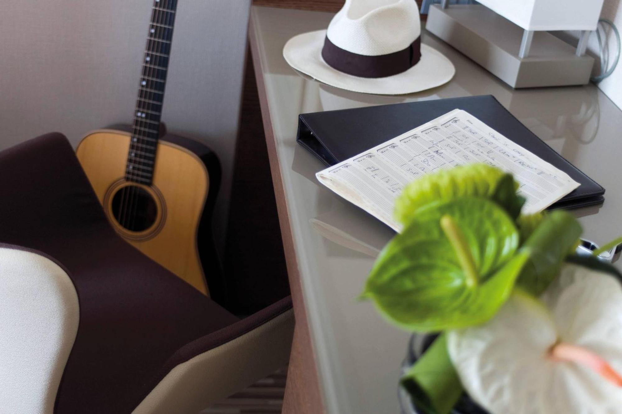 Ac Hotel By Marriott Ambassadeur Antibes - Juan Les Pins Bagian luar foto
