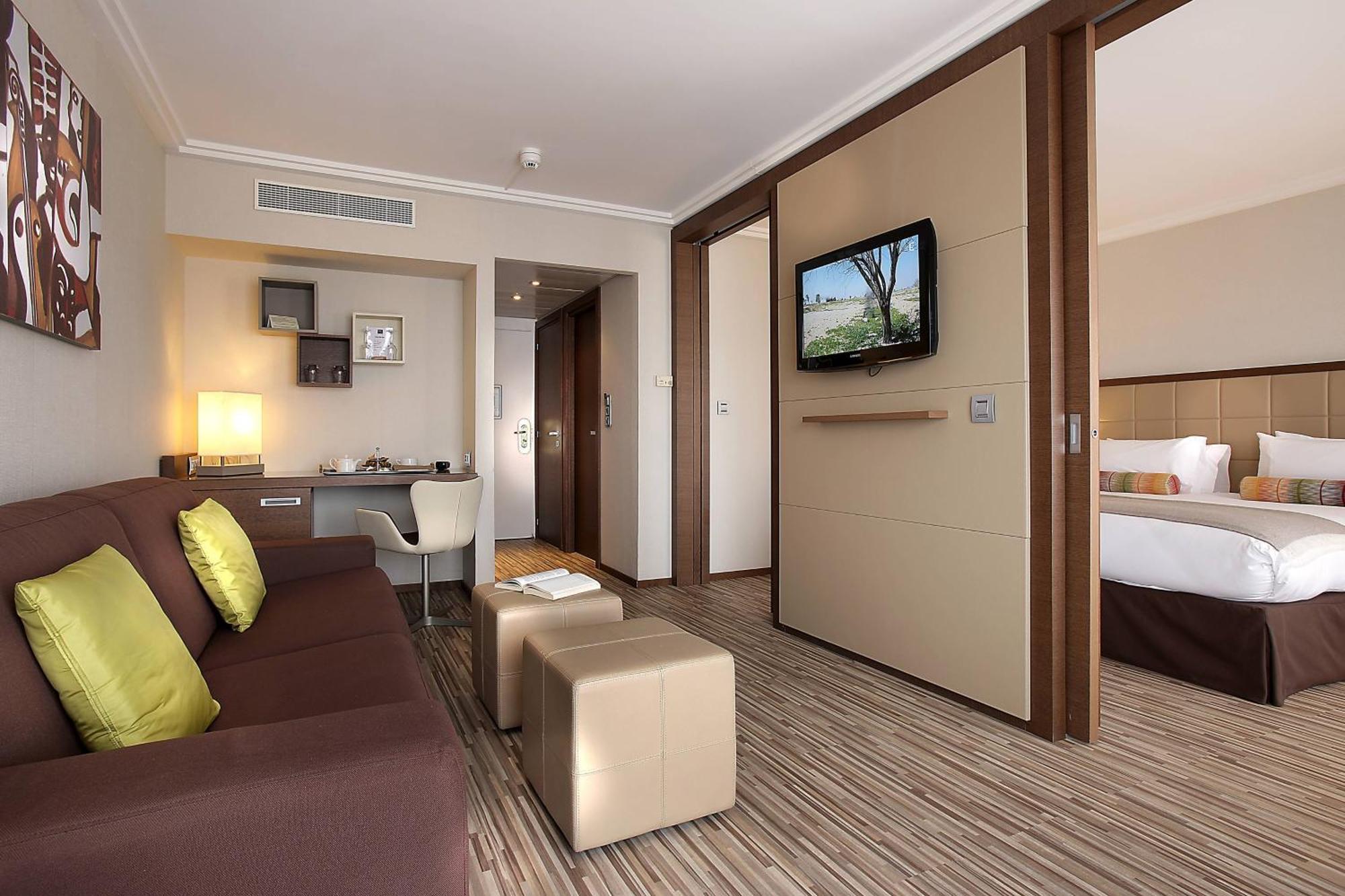 Ac Hotel By Marriott Ambassadeur Antibes - Juan Les Pins Bagian luar foto