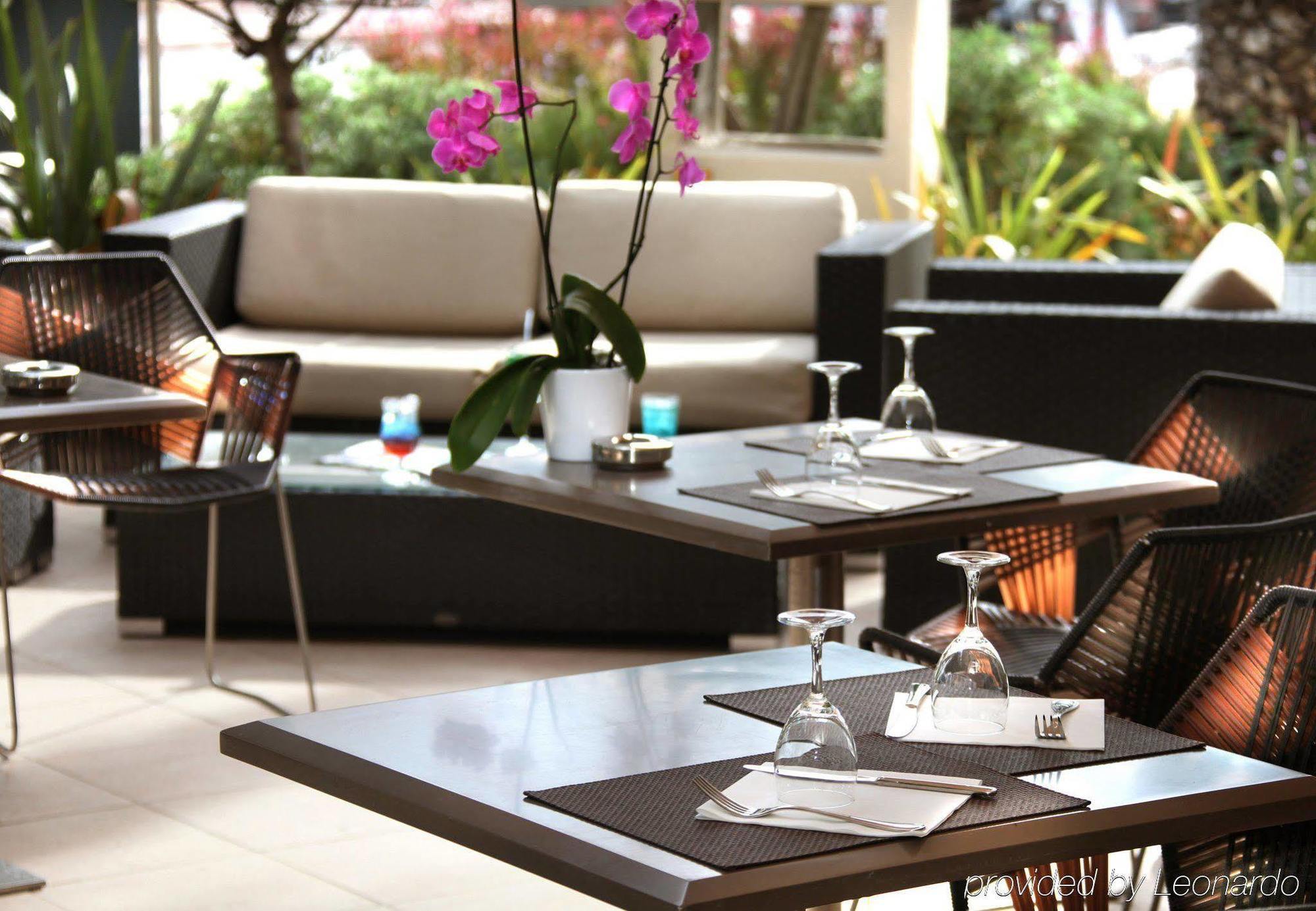 Ac Hotel By Marriott Ambassadeur Antibes - Juan Les Pins Bagian luar foto