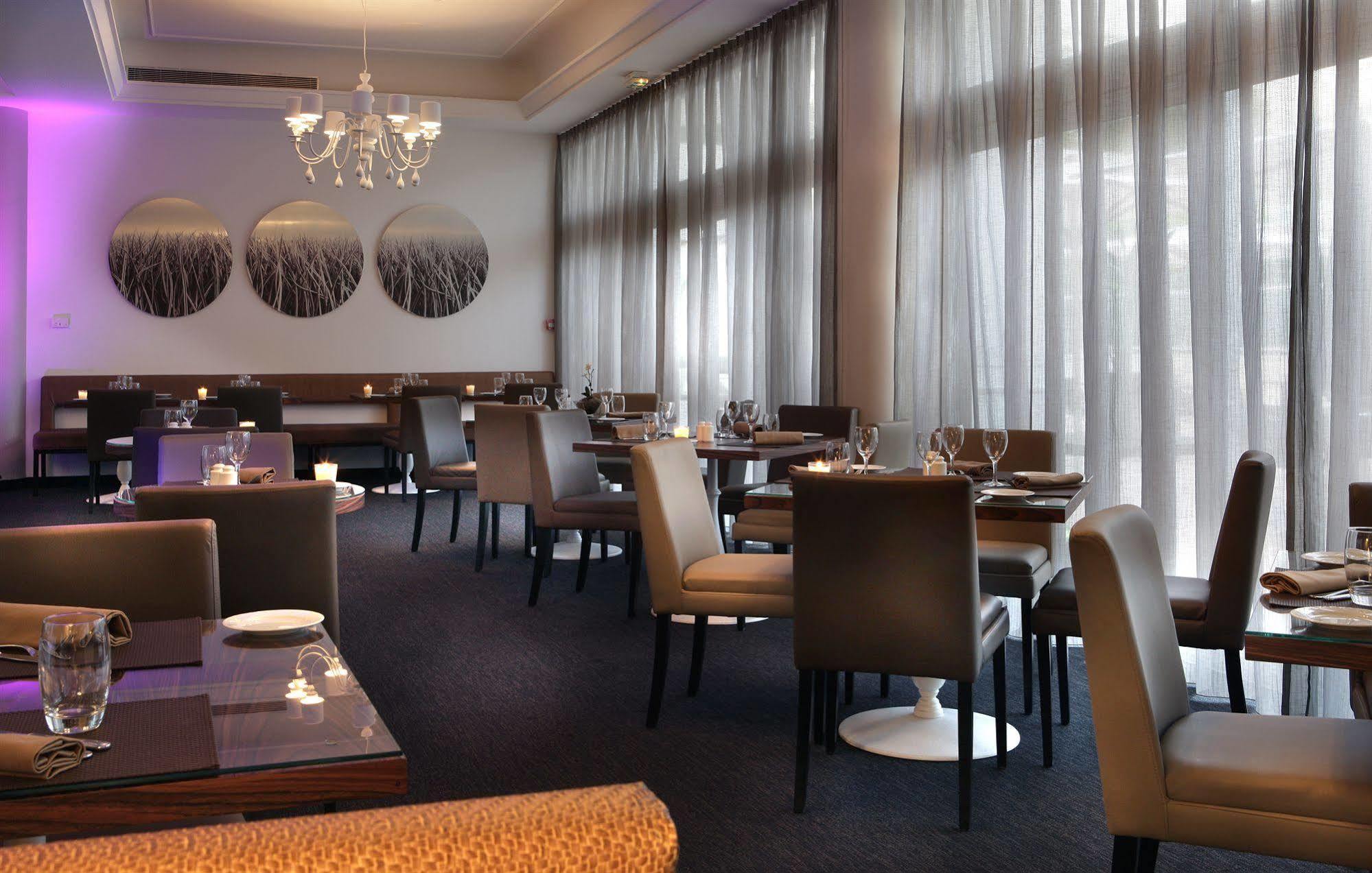 Ac Hotel By Marriott Ambassadeur Antibes - Juan Les Pins Bagian luar foto